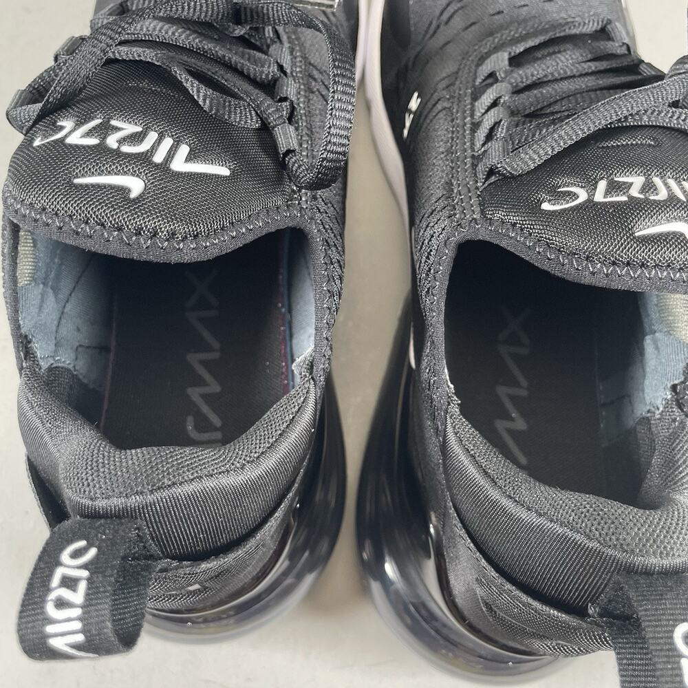 Womens 12 Mens 10.5 Nike Air Max 270 Black White Running Shoes Athletic Sneakers - Picture 8 of 9